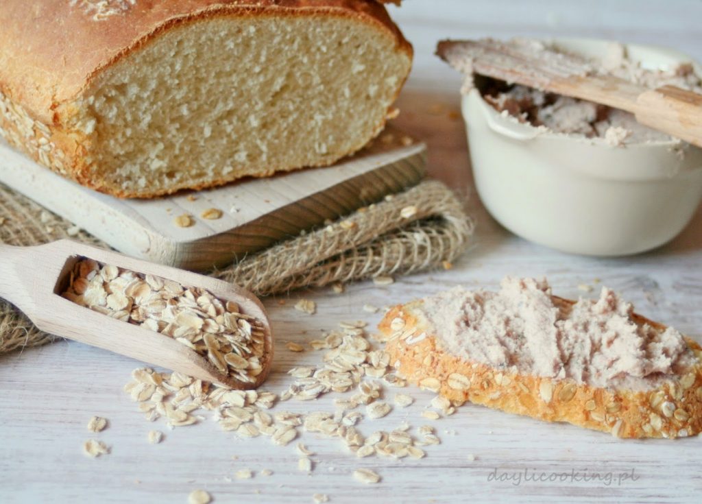 Domowy pszenny chleb