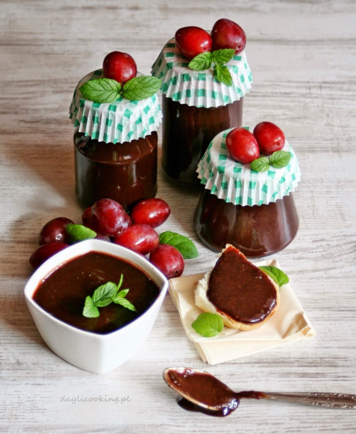 Przepis na czekoladowe powidła śliwkowe