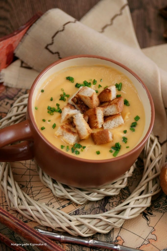 Najprostsza kremowa zupa z batatów - przepis