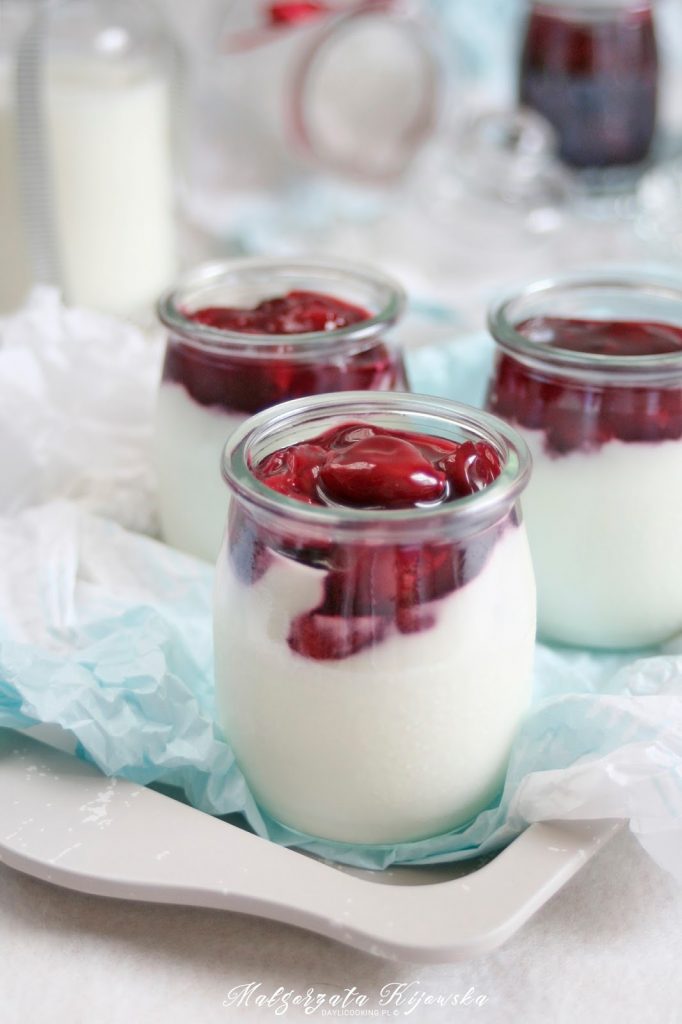 domowe desery, jogurt naturalny z owocami, daylicooking, Małgorzata Kijowska, frużelina domowa