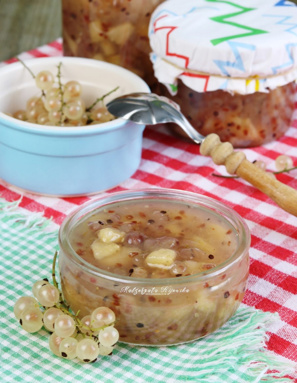 Przepis na frużelinę porzeczkowo bananową