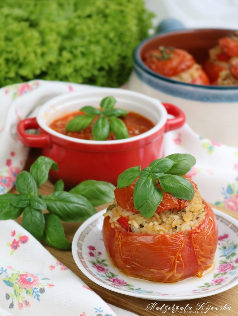 Przepis na faszerowane pomidory