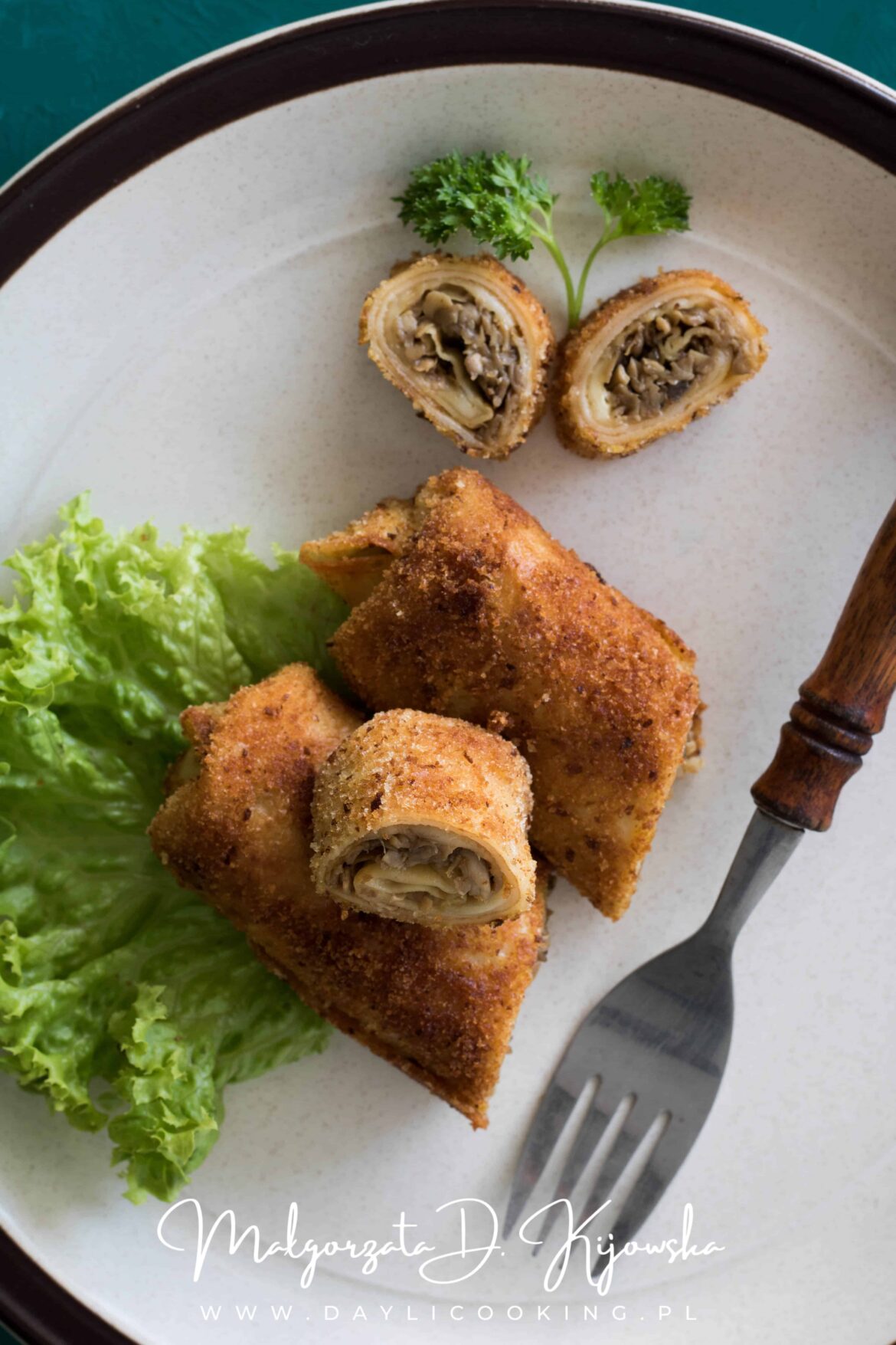 krokiety z pieczarkami i serem