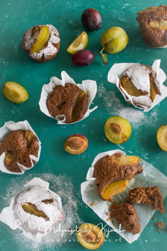 muffinki kawowe ze śliwkami