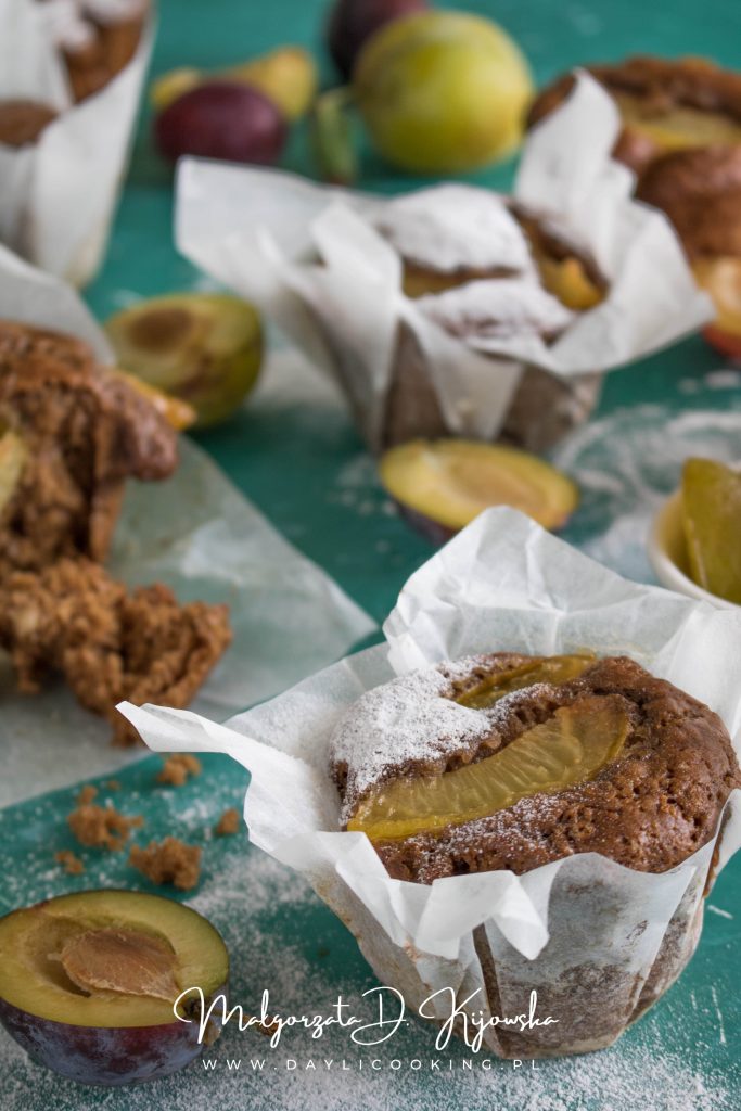 muffinki kawowe ze śliwkami