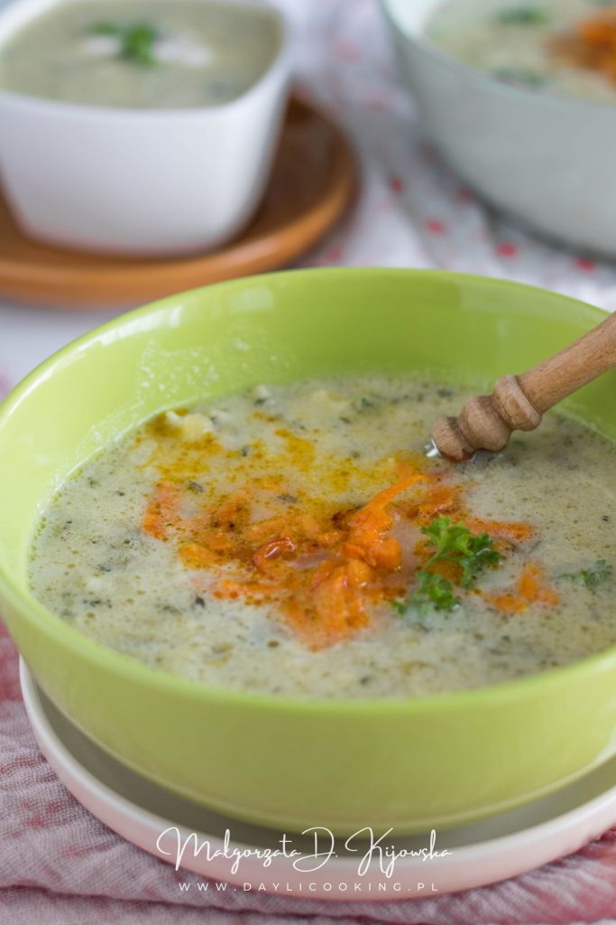 zupa z cukinii z chrzanem