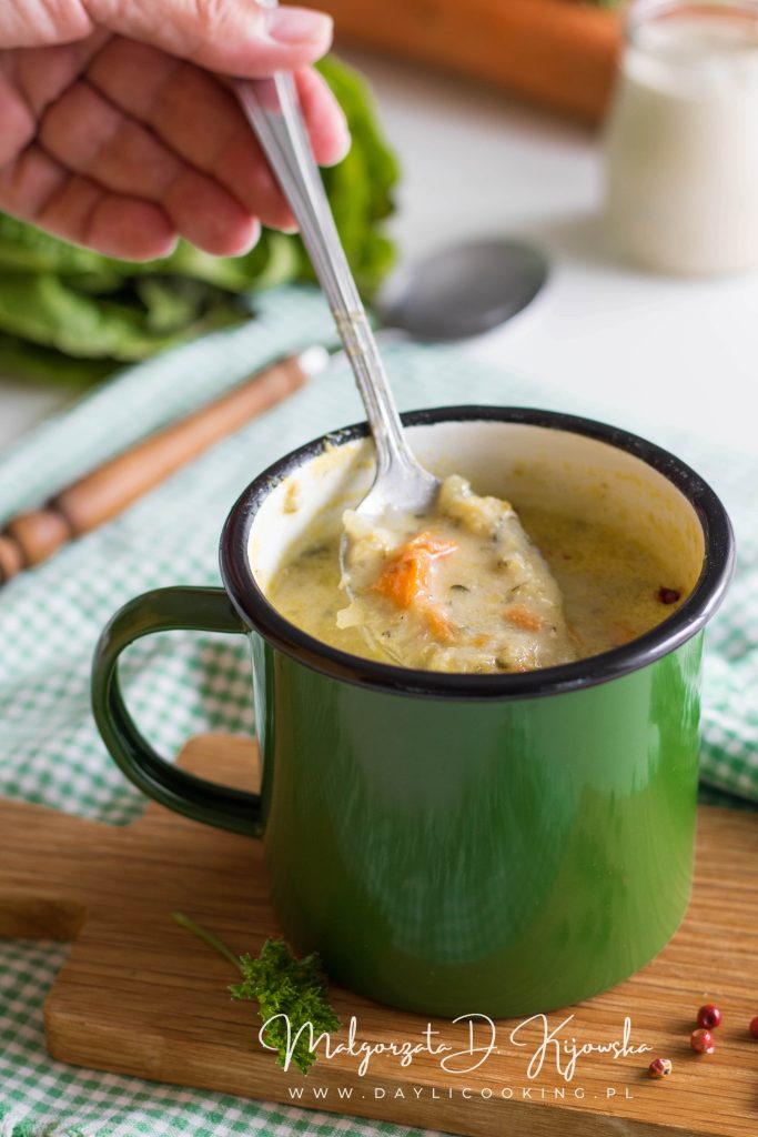zupa z cukinii z chrzanem