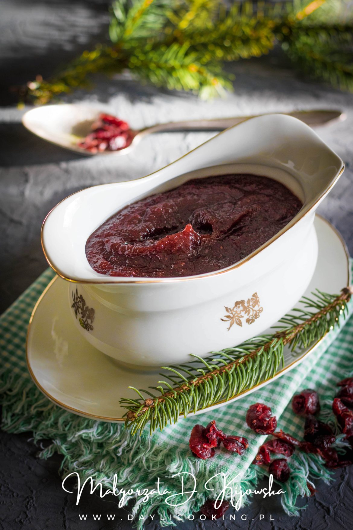 sos żurawinowy do serów i mięsa